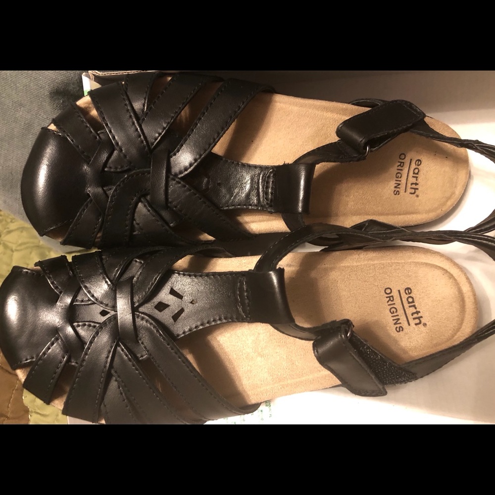 Earth origins sandals